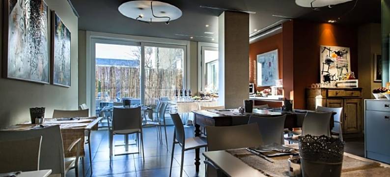 斯普露加索司塔酒店(Spluga Sosta & Hotel)图片