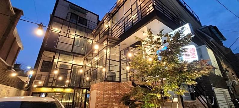 弘大酒吧仪诺旅馆(Inno Hostel & Pub Lounge Hongdae)图片