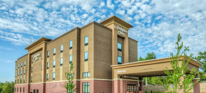 希尔顿欢朋酒店-波普勒布拉夫(Hampton Inn Poplar Bluff)图片