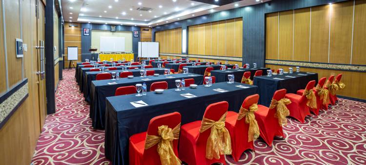 韦纳园畔之星酒店(Parkside Star Hotel Jayapura)图片