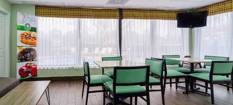 雷福德品质酒店(Quality Inn Raeford)图片