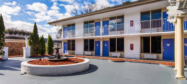 格鲁吉亚拉格朗日 6 号汽车旅馆(Motel 6 Lagrange, GA)图片