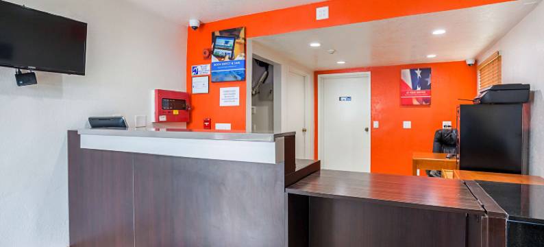 凡图拉市中心6号汽车旅馆(Motel 6 Ventura, CA - Downtown)图片