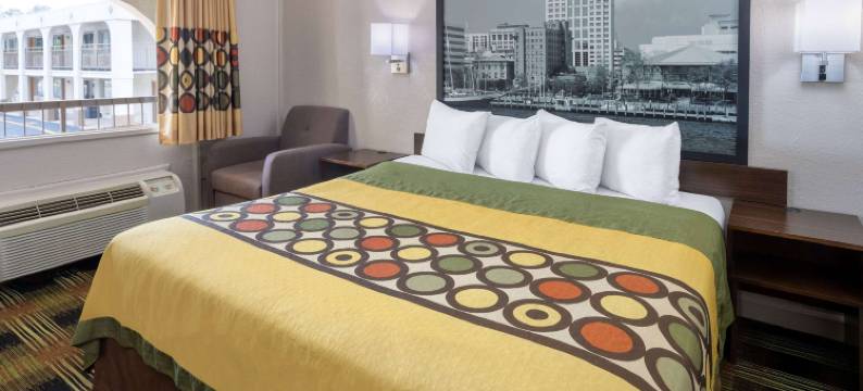 威廉斯堡-历史区温德姆速8酒店(Super 8 by Wyndham Williamsburg/Historic Area)图片