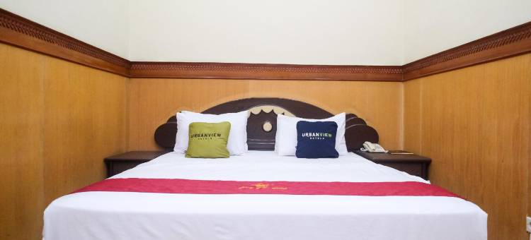 乌尔班维尤酒店-德迪加亚布勒贝斯(Urbanview Hotel Dedy Jaya Brebes)图片