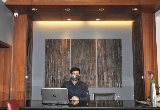 Ahdoos Hotel Hotel Overview