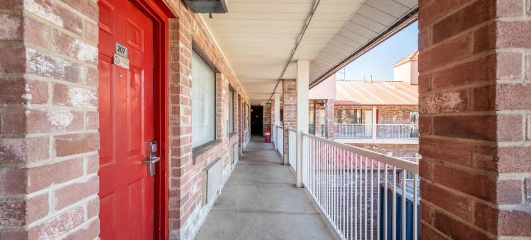 伊科诺旅馆和套房市区圣安东尼奥河滨区(Econo Lodge Inn & Suites Downtown San Antonio Riverwalk Area)图片