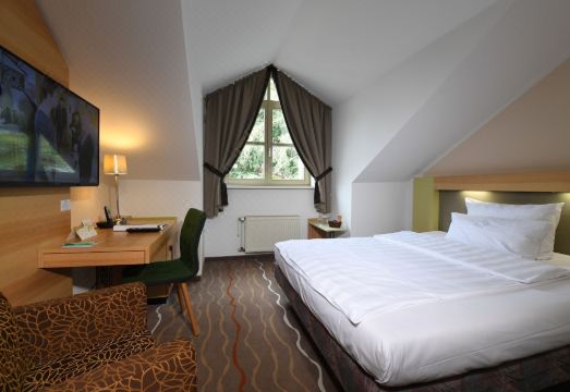 Landhotel Schnuck Hotel Overview