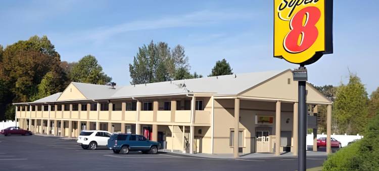 速韦瑟布鲁克速8酒店(Super 8 by Wyndham Old Saybrook)图片