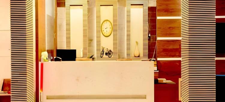 兰姆萨洛吉宫酒店(Hotel Ram Saroj Palace)图片