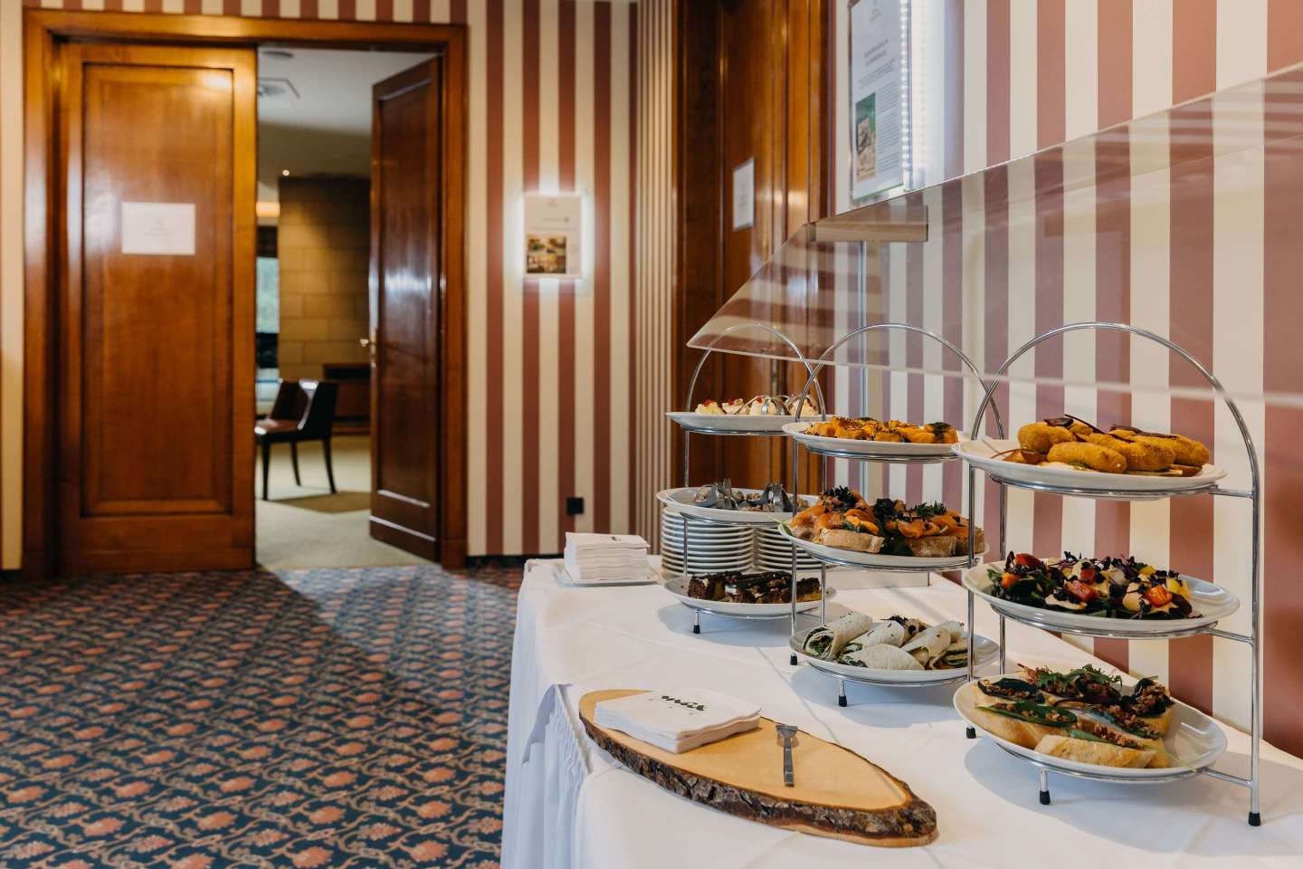 Hotel Forsthaus Nürnberg FürthOver view