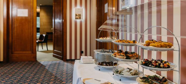 菲尔特纽伦堡弗斯特豪斯酒店(Hotel Forsthaus Nürnberg Fürth)图片