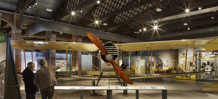 布里斯托费尔顿智选假日酒店(Holiday Inn Express Bristol - Filton)图片