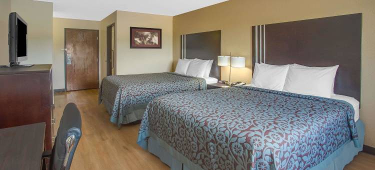 勒罗伊戴斯酒店-布卢明顿东南(Days Inn by Wyndham le Roy/Bloomington Southeast)图片