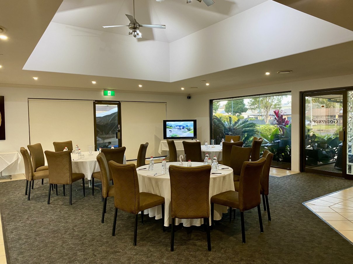Macquarie Barracks Motor InnHotel Overview