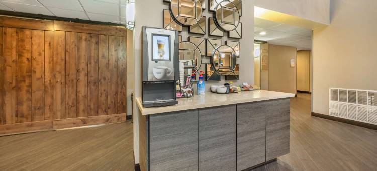北拉斯维加斯贝斯特韦斯特优质酒店(Best Western Plus North Las Vegas Inn  Suites)图片