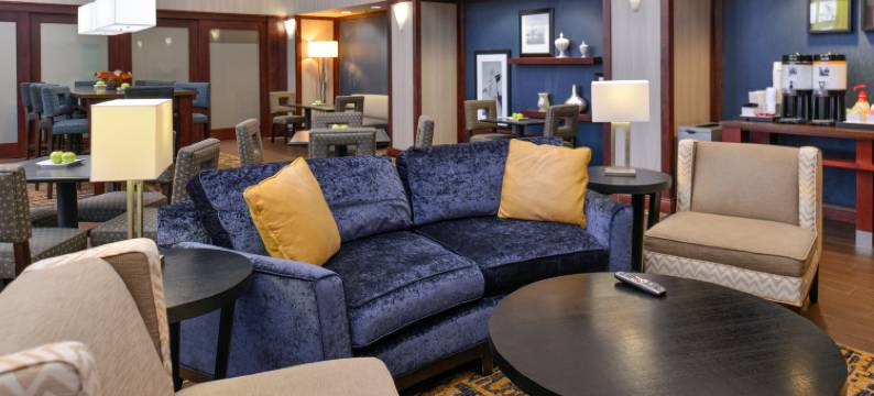 希尔顿欢朋套房酒店-曼西(Hampton Inn & Suites Muncie)图片