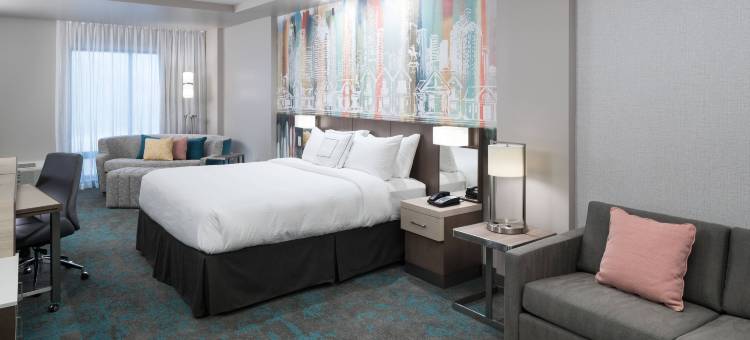 休斯顿高地I-10万豪万怡酒店(Courtyard by Marriott Houston Heights/I-10)图片
