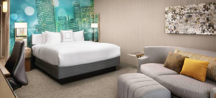 印第安纳波利斯首府万怡酒店(Courtyard Indianapolis at the Capitol)图片