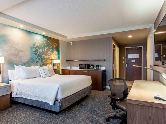 蒙特利尔西岛拜德菲万豪万怡酒店