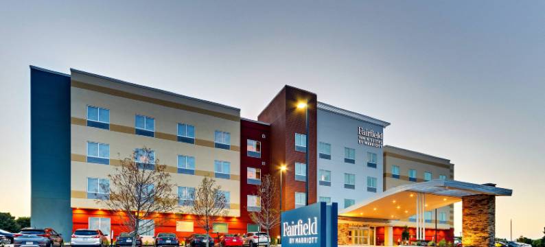万枫套房酒店达拉斯拉夫菲尔德机场(Fairfield Inn & Suites Dallas Love Field)图片