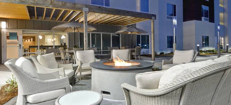巴拿马城海滩皮尔公园TownePlace Suites酒店(TownePlace Suites Panama City Beach Pier Park)图片