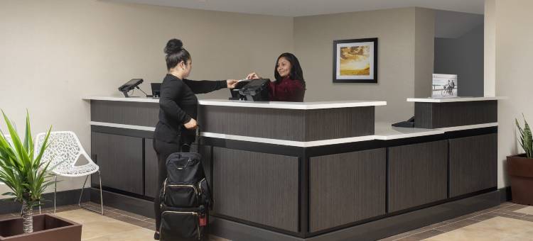 亚历山德里亚西Candlewood Suites(Candlewood Suites Alexandria West)图片