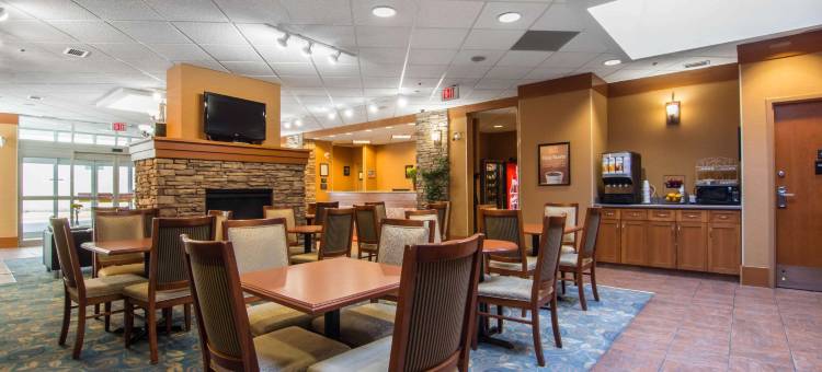 伊克诺旅馆套房- 大学(Econo Lodge Inn & Suites University)图片