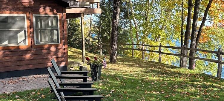 Cozy Retreat: Unwind in a cozy cabin on the shores of Kentuck Lake图片