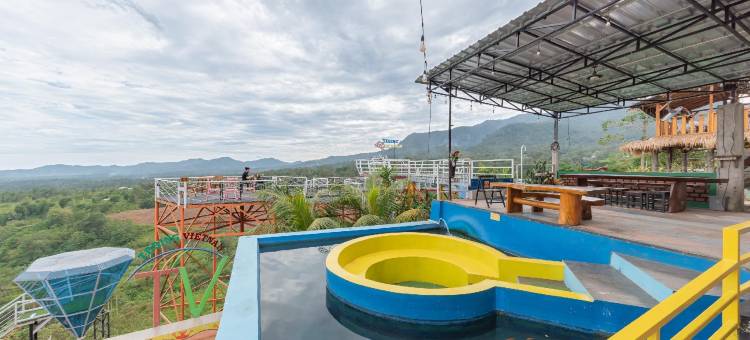 O酒店 Tebing Vieatnam(Urbanview Tebing Vietnam Lampung by RedDoorz)图片