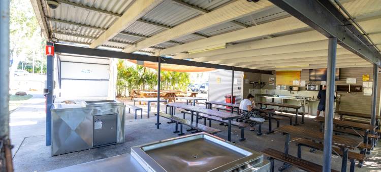 艾尔利海滩 NRMA 度假园区(NRMA Airlie Beach Holiday Park)图片