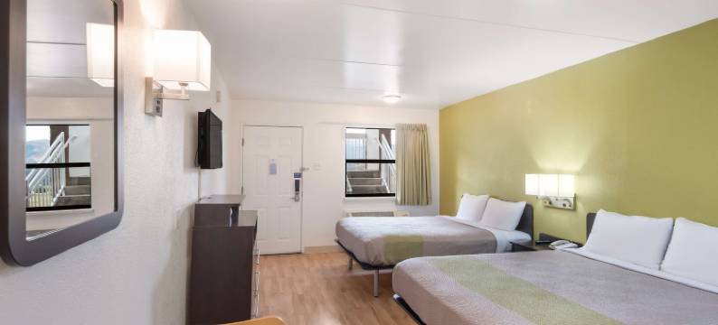 6 号开放式客房 - 科罗拉多斯普林斯- 空军学院(Studio 6 Colorado Springs, CO - Air Force Academy)图片