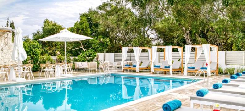 科孚隐藏的海湾(Hidden Cove Corfu)图片