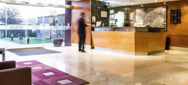 泽尼特洛格罗尼奥酒店(Zenit Logroño)图片