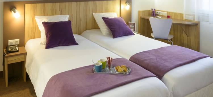 克罗伊克斯布兰丁布里特酒店(Brit Hotel Reims Croix Blandin)图片