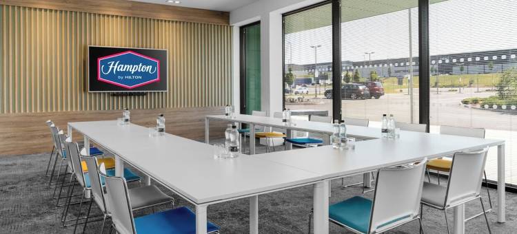布莱克本希尔顿欢朋酒店(Hampton by Hilton Blackburn)图片