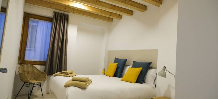 银色塔雷里亚斯世纪宾馆(Silken Casa Platerias Siglo XV)图片