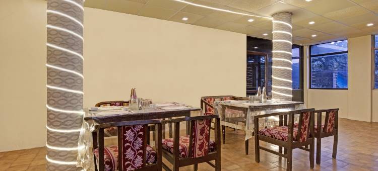 Treebo 科斯莫斯阿娜米卡, 距离奈尼塔尔湖1公里(Treebo Kosmos Anamika, 1 Km from Nainital Lake)图片