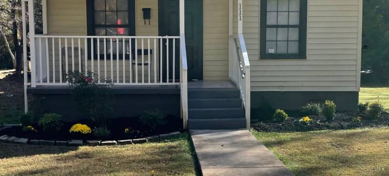 弗兰克·霍华德111农舍(Frank Howard 111 Farmhouse)图片