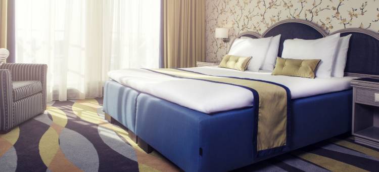 卡尔顿奥西斯酒店(Carlton Oasis Hotel)图片