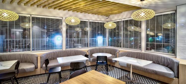 塔努阿广场酒店(Tanoa Plaza Hotel)图片