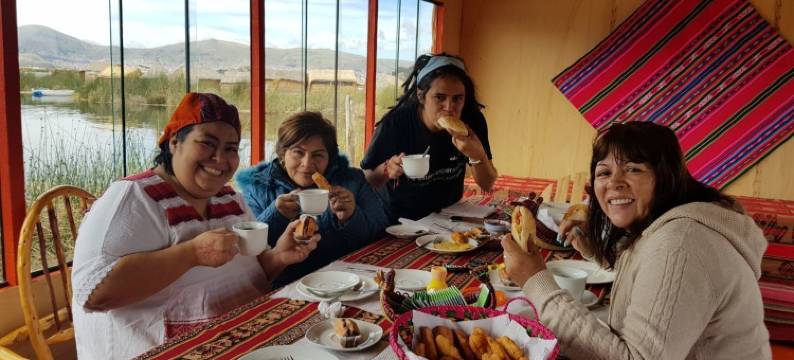 乌洛斯库欧塔乌塔旅馆(Uros Qhota Uta Lodge)图片