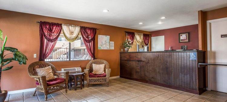 圣地亚哥东桑蒂罗德威酒店(Rodeway Inn Santee San Diego East)图片