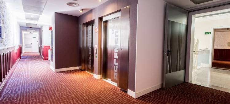 利尔塔德广场小皇宫酒店(Petit Palace Lealtad Plaza)图片