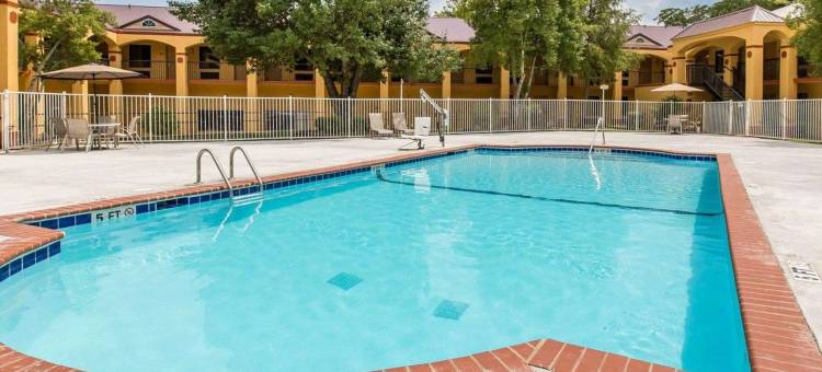 多尔顿西伊克诺旅馆(Econo Lodge Dalton West)图片