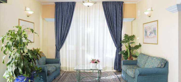 玛丽娅罗萨日亚酒店(Hotel Maria Rosaria)图片