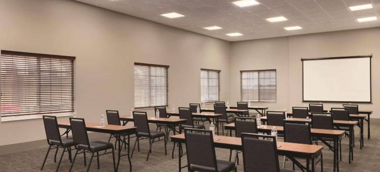 伦敦丽怡酒店(Country Inn & Suites by Radisson, London, KY)图片