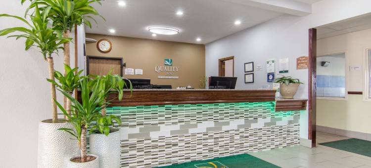 科尔尼利伯蒂凯艺酒店(Quality Inn Kearney - Liberty)图片