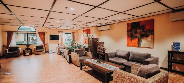 甲万那端麦客达温德姆酒店(Microtel by Wyndham Cabanatuan)图片