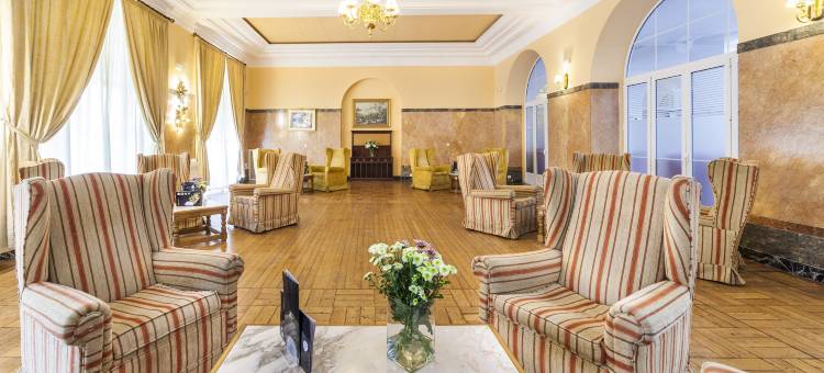 雷纳克里斯蒂娜全球住宿(Globales Reina Cristina)图片